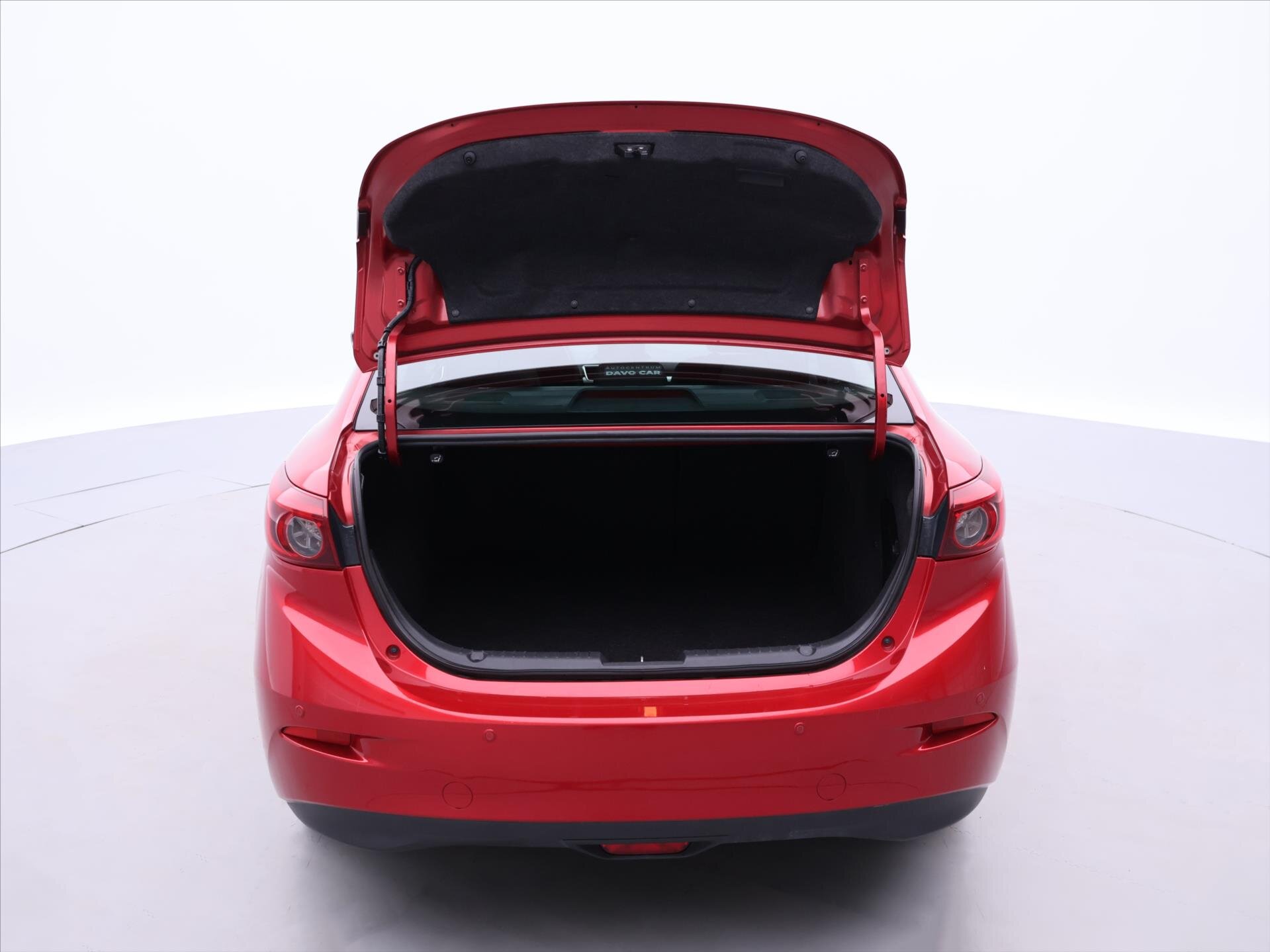 Mazda 3 Sedan 2,0 l 88 kw