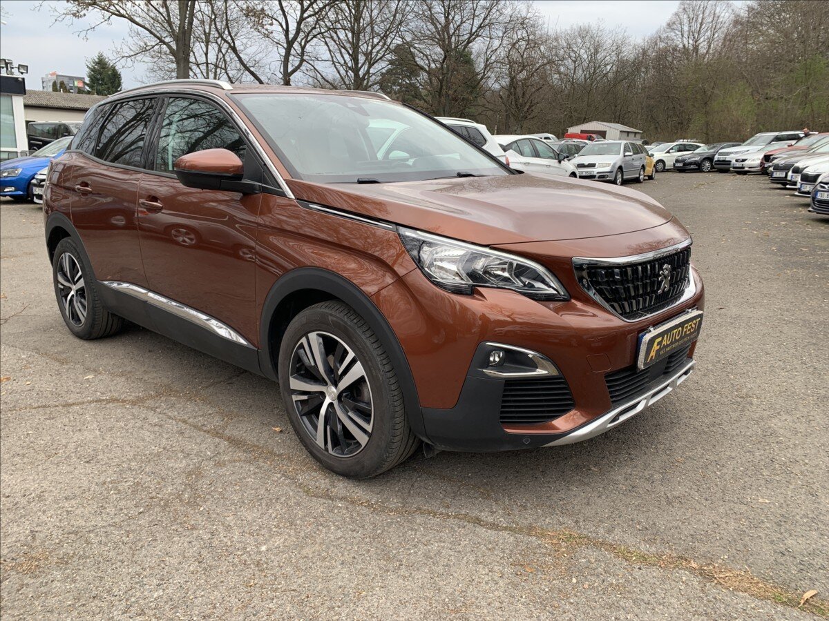 Peugeot 3008 SUV / Terénní 1,2 l 96 kw