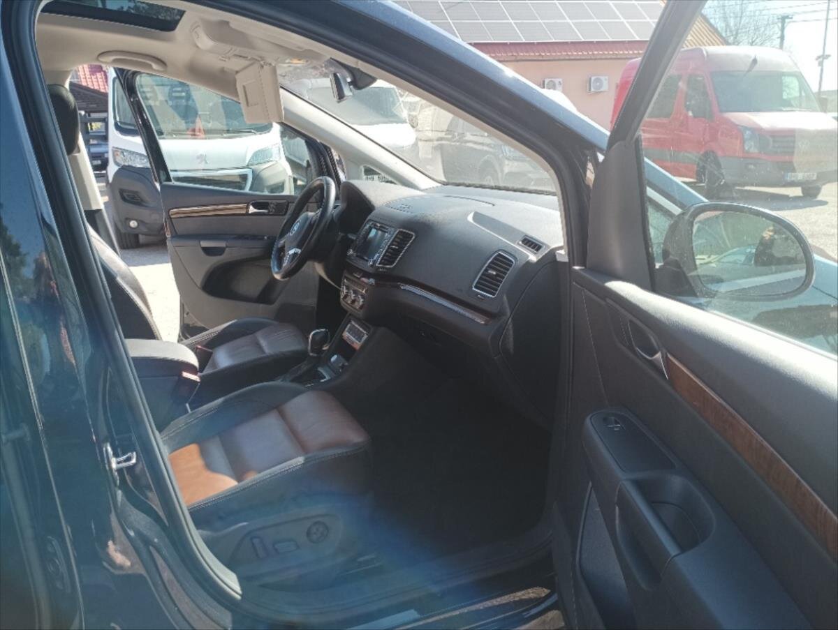 Volkswagen Sharan Kombi 2,0 l 130 kw