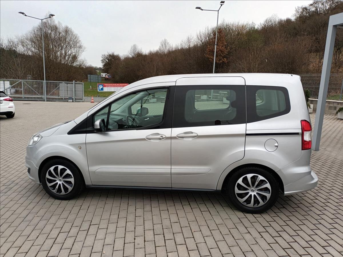 Ford Tourneo Courier MPV 1,5 l 55 kw