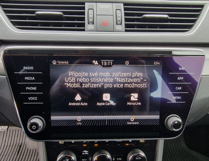 Škoda Superb Kombi 1,5 l 110 kw