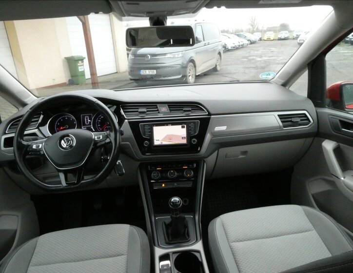 Volkswagen Touran 30
