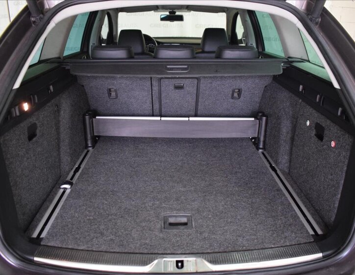 Škoda Superb Kombi 2,0 l 125 kw