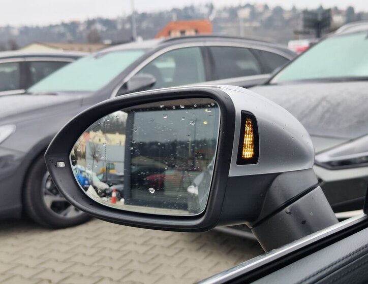 Volkswagen Arteon Kombi 2,0 l 147 kw