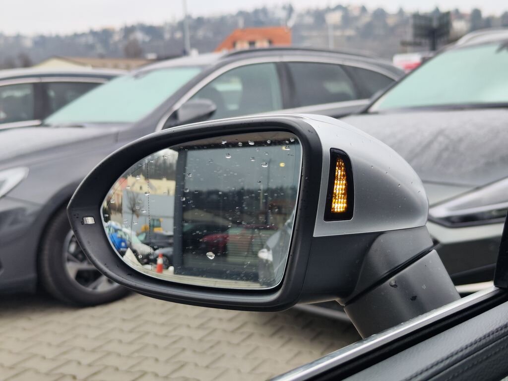 Volkswagen Arteon Kombi 2,0 l 147 kw