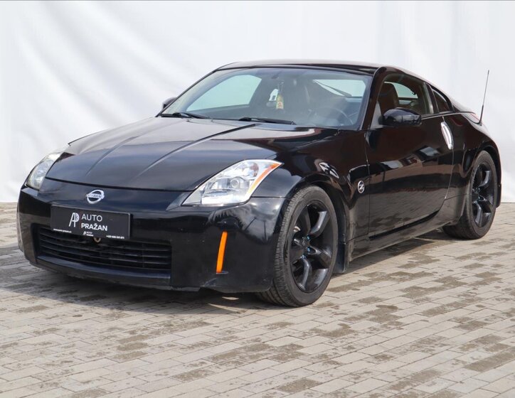 Nissan 350 Z Kupé 3,5 l 206 kw