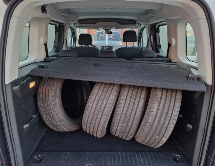 Citroën Berlingo MPV 1,2 l 81 kw
