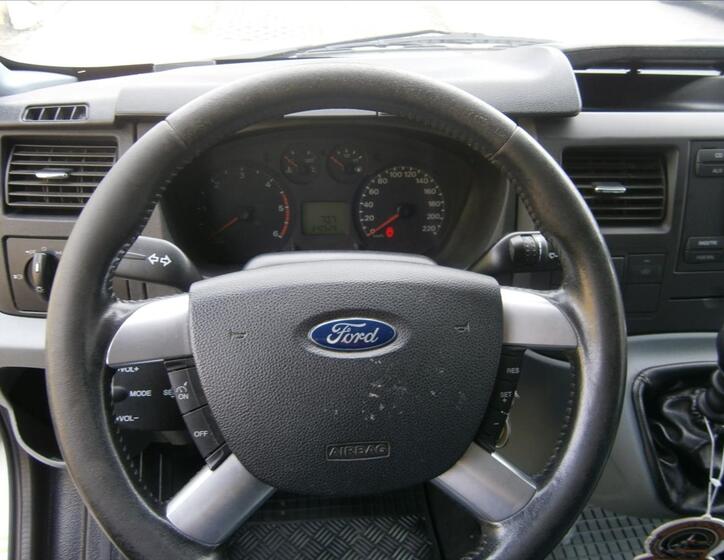 Ford Transit 11