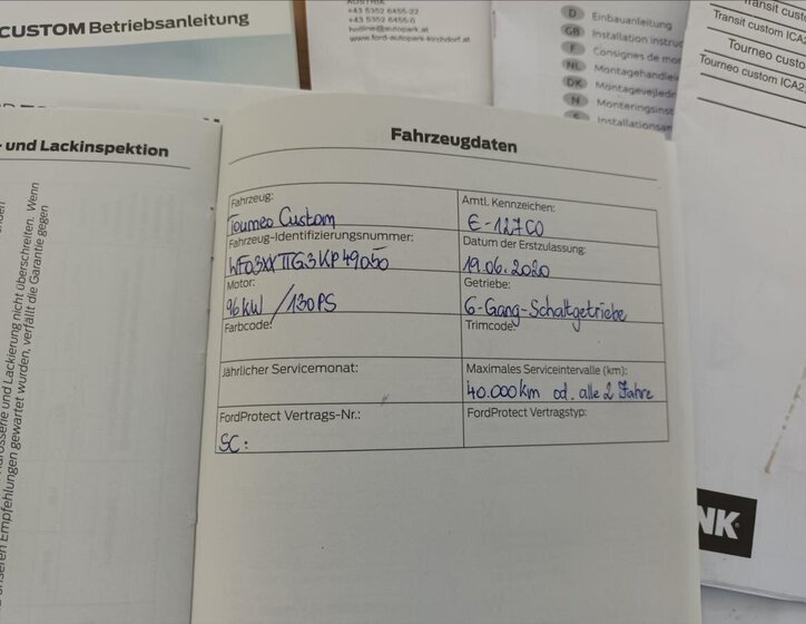 Ford Tourneo Custom VAN-Minibus 2,0 l 96 kw