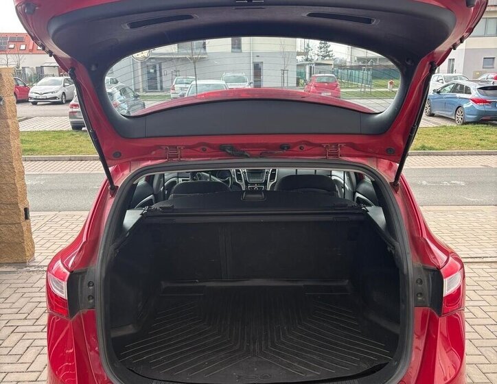 Hyundai i30 Kombi 0,0 73 kw