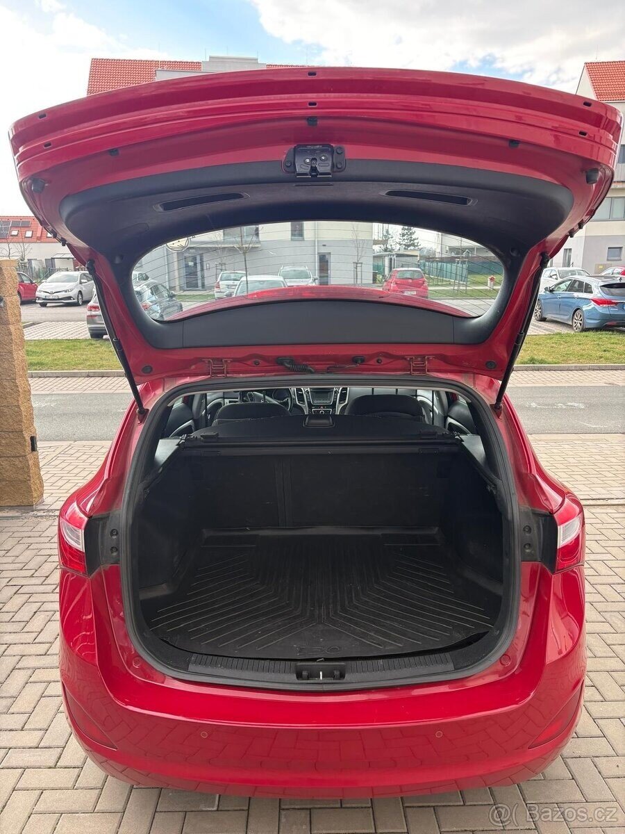 Hyundai i30 Kombi 0,0 73 kw