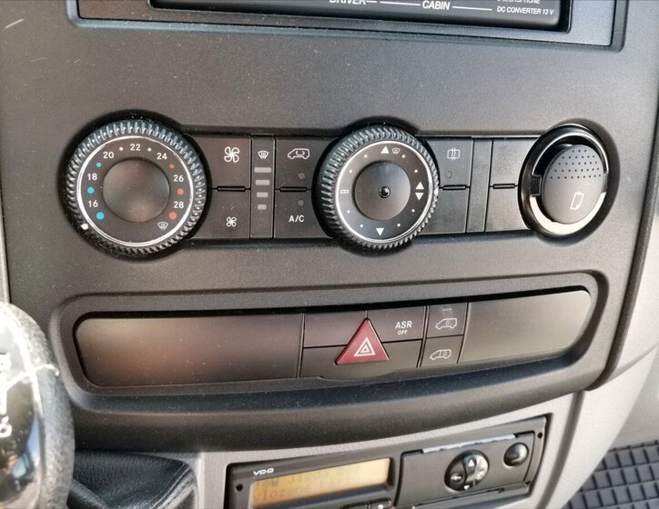 Mercedes-Benz Ostatní Ostatní 2,1 l 120 kw