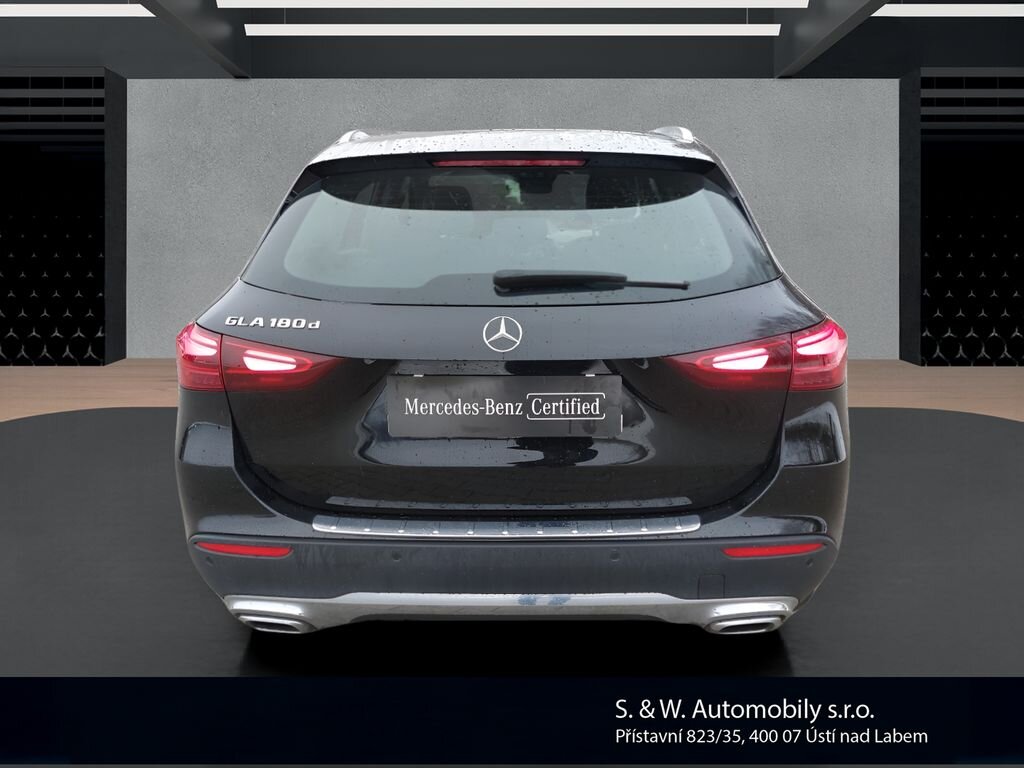 Mercedes-Benz GLA SUV / Terénní 2,0 l 85 kw