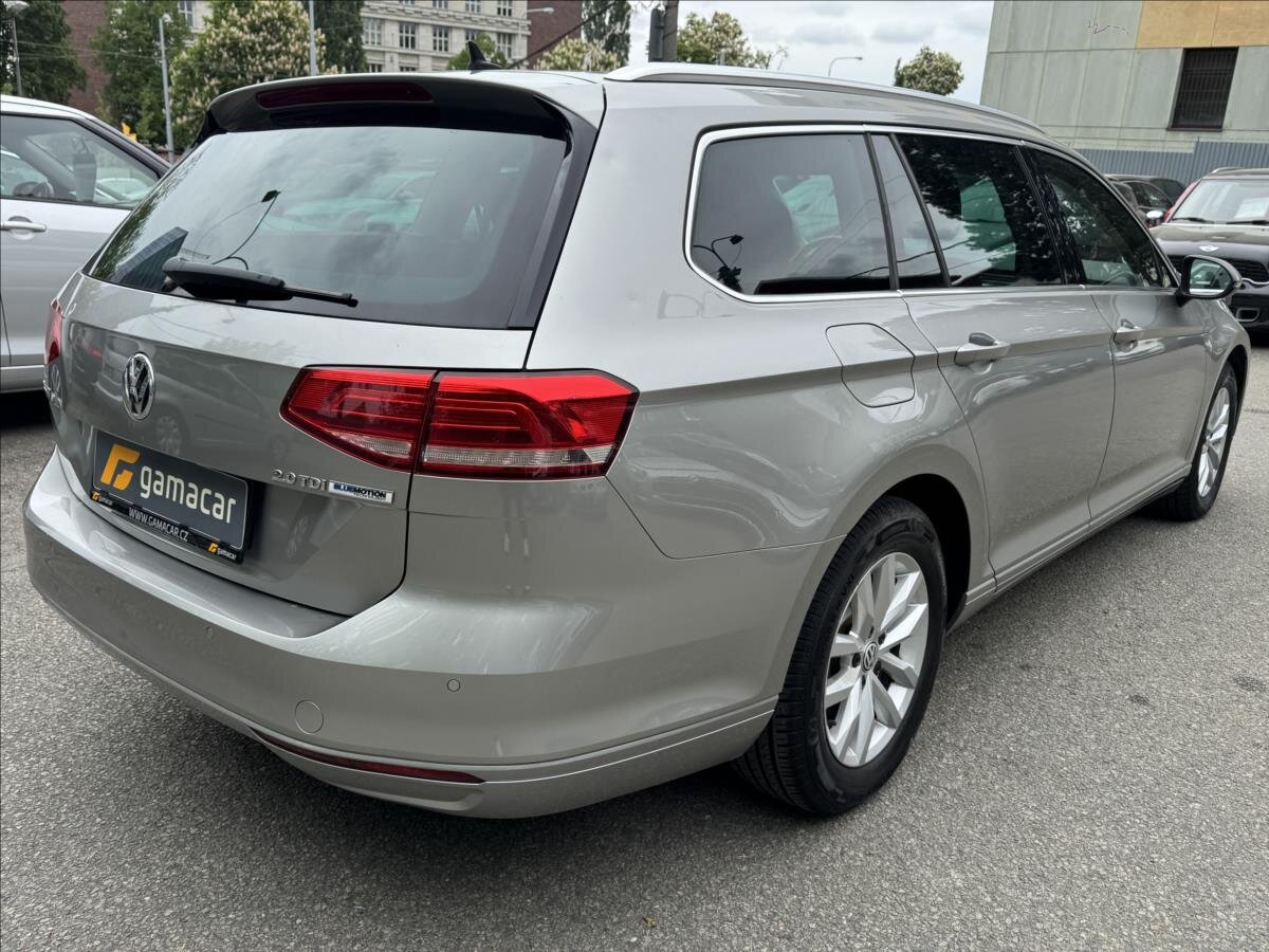 Volkswagen Passat Kombi 2,0 l 110 kw