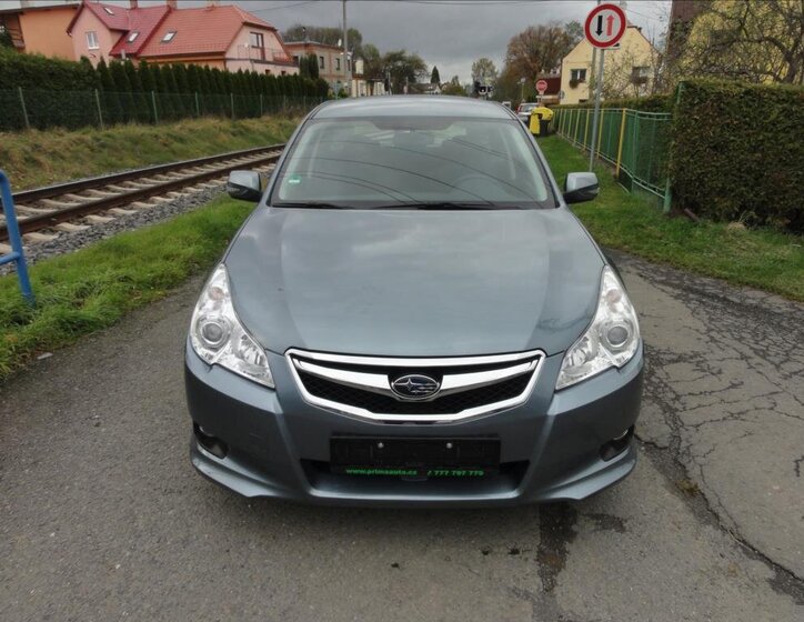 Subaru Legacy Kombi 2,0 l 110 kw