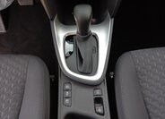 Toyota Yaris Cross CUV / Crossover 1,5 l 68 kw