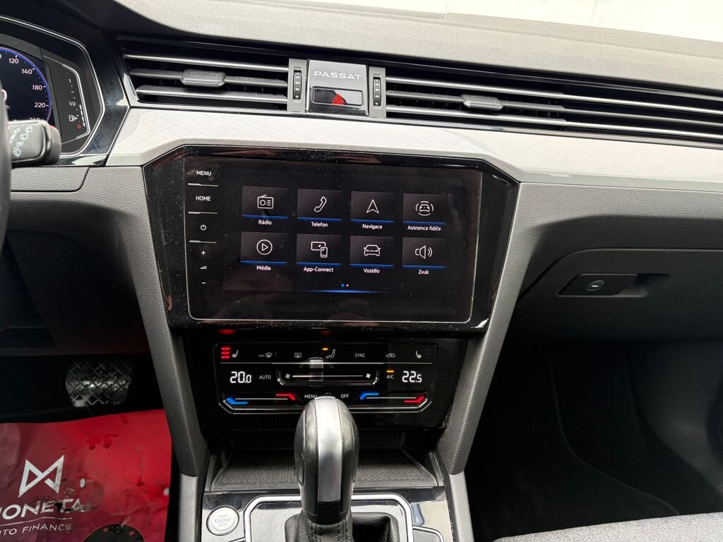 Volkswagen Passat Kombi 2,0 l 90 kw