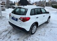 Suzuki Vitara 6