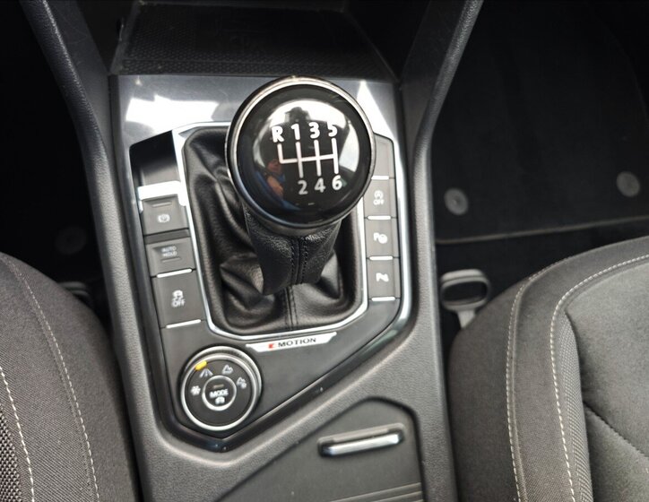 Volkswagen Tiguan Kombi 1,4 l 110 kw