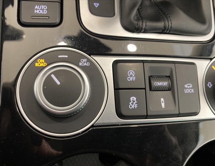 Volkswagen Touareg 19