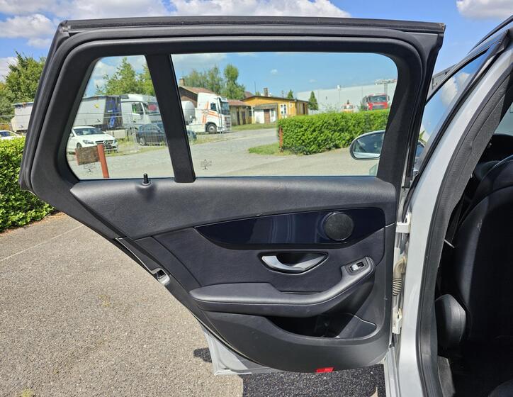 Mercedes-Benz Třídy C 40