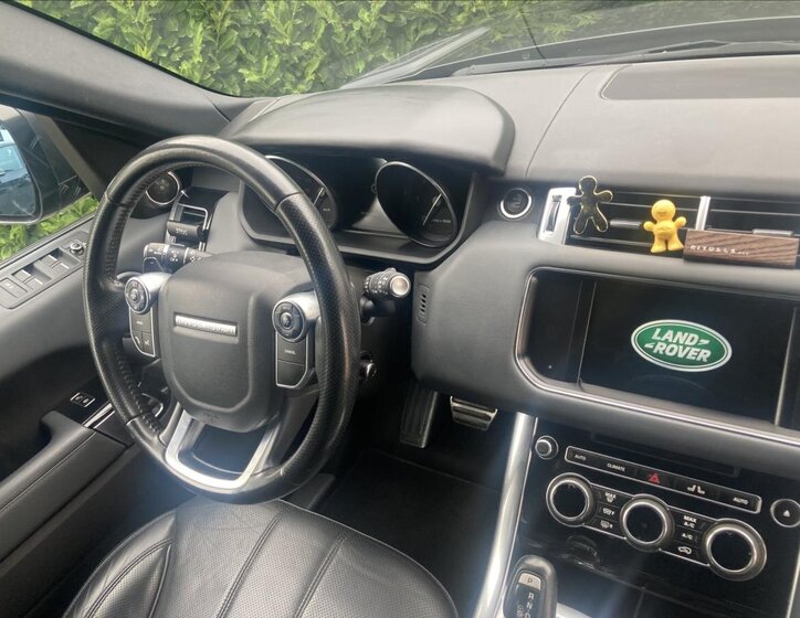 Land Rover Range Rover Sport Kombi 3,0 l 190 kw