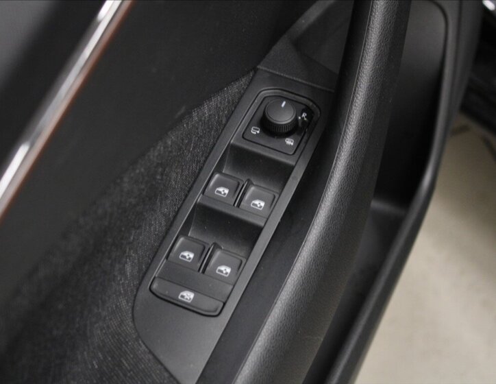 Škoda Scala Hatchback 999,0 85 kw