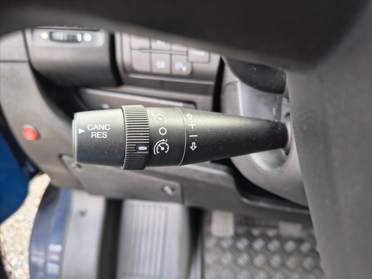 Peugeot Boxer Valník 2,0 l 120 kw