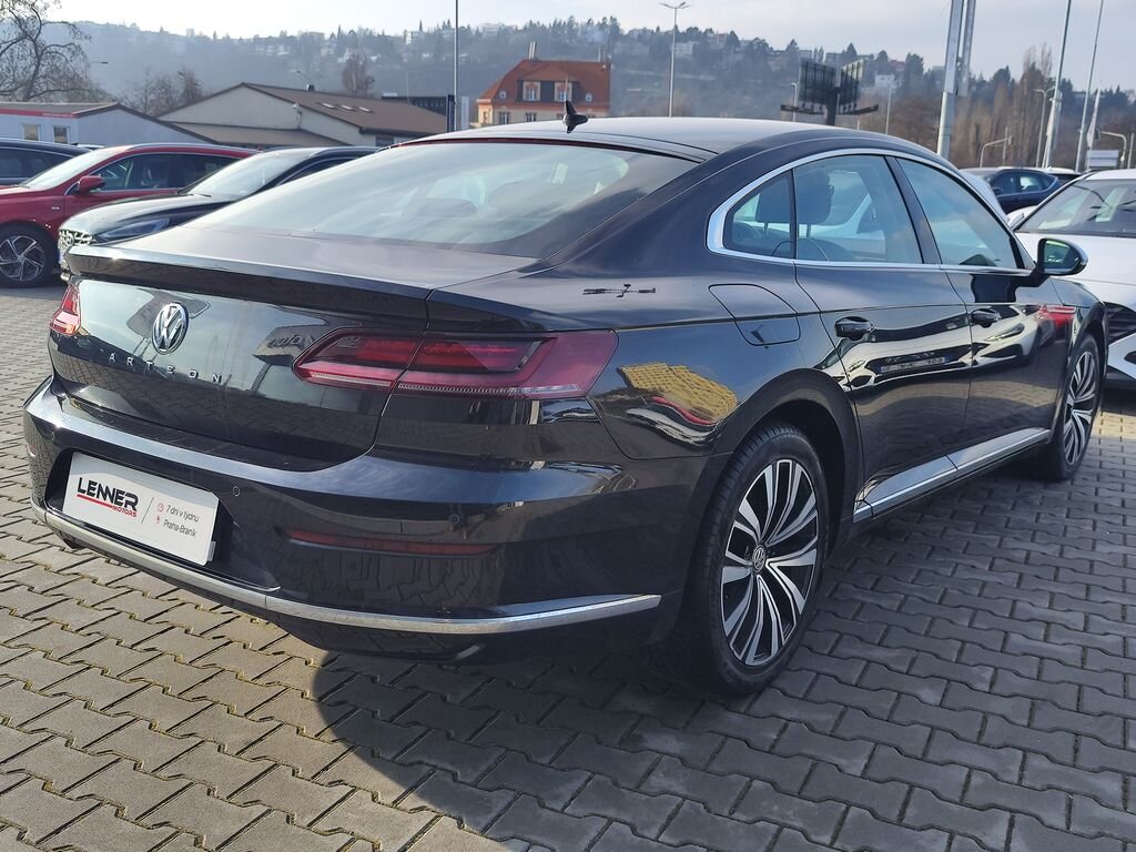 Volkswagen Arteon Liftback 2,0 l 110 kw