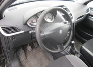 Peugeot 207 10