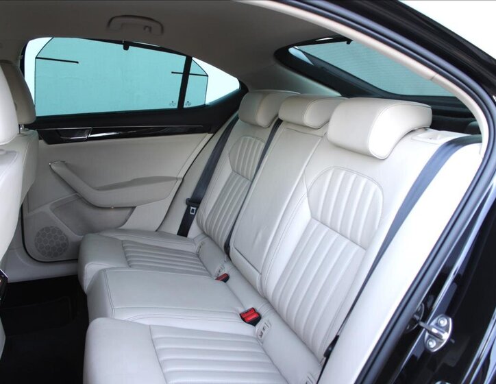 Škoda Superb Sedan / Limuzína 2,0 l 147 kw