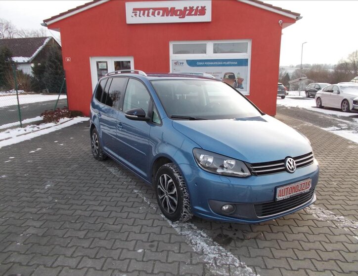 Volkswagen Touran MPV 1,6 l 77 kw