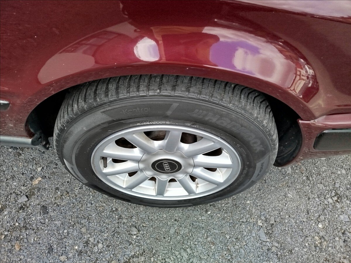 Audi 80 Sedan / Limuzína 2,0 l 66 kw