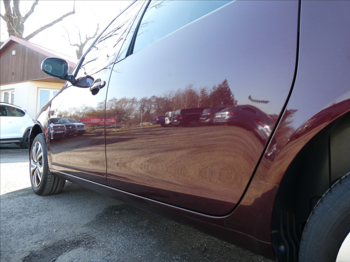 Škoda Roomster Kombi 1,2 l 63 kw