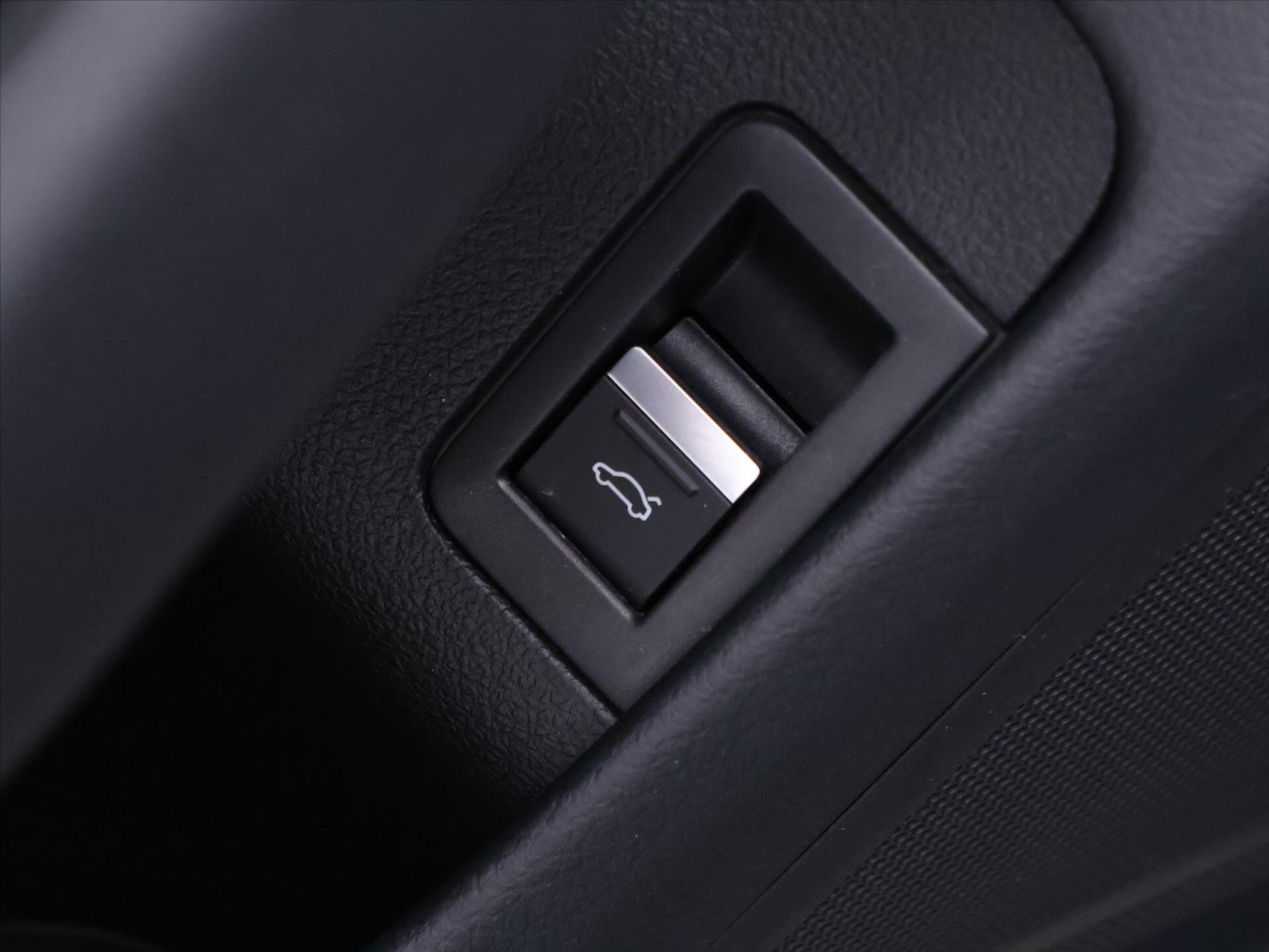 Audi A6 Kombi 3,0 l 180 kw