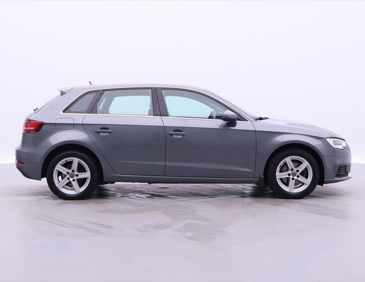 Audi A3 Hatchback 999,0 85 kw