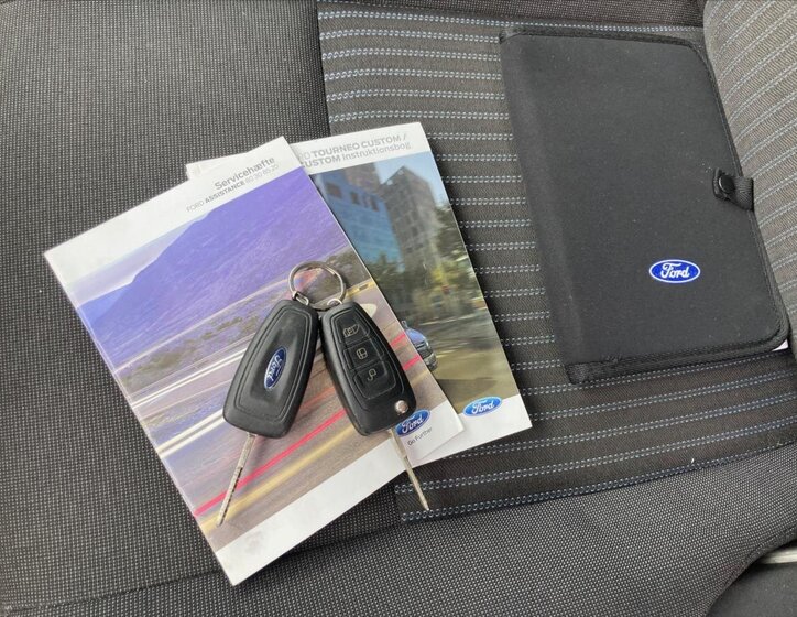 Ford Transit Custom VAN-Minibus 2,2 l 92 kw