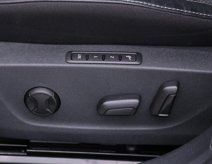 Škoda Octavia Kombi 2,0 l 180 kw