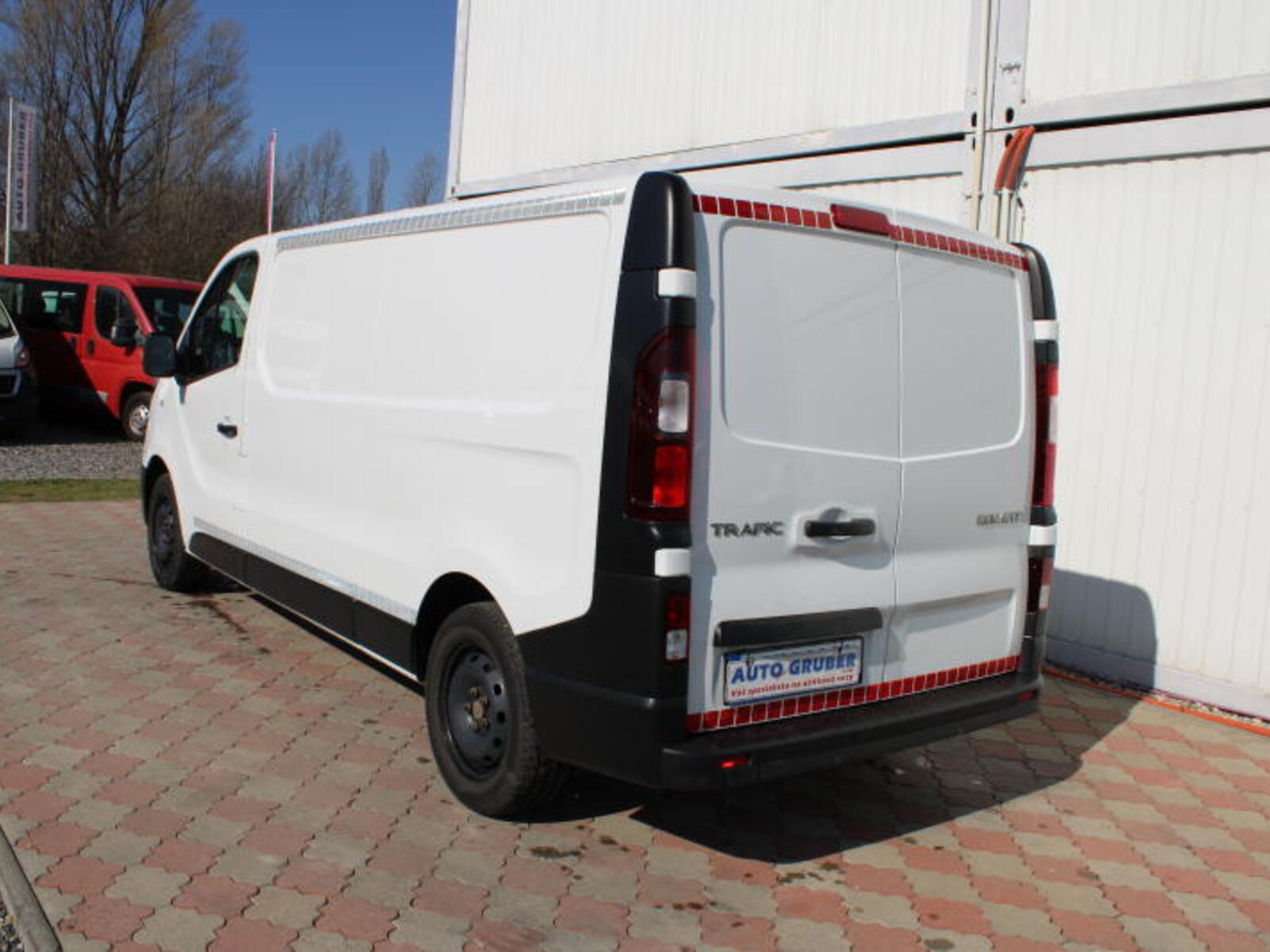 Renault Trafic 5