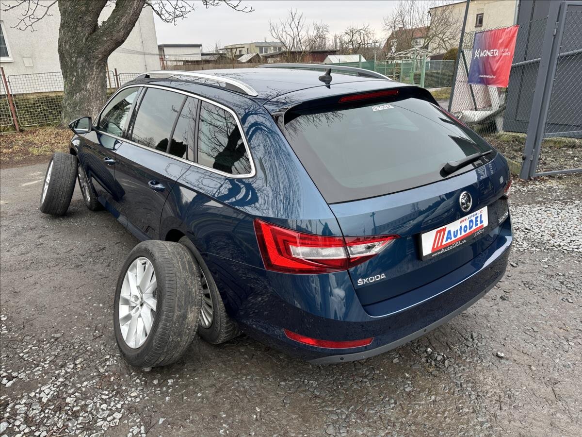 Škoda Superb Kombi 2,0 l 110 kw