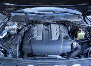 Volkswagen Touareg 25