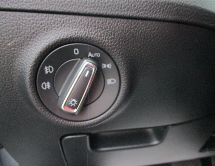 Škoda Superb Liftback 2,0 l 110 kw