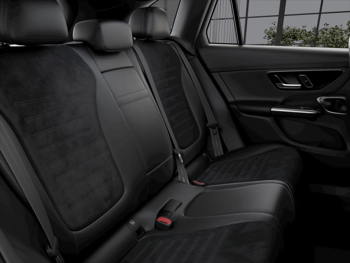 Mercedes-Benz GLC SUV / Terénní 2,0 l 145 kw