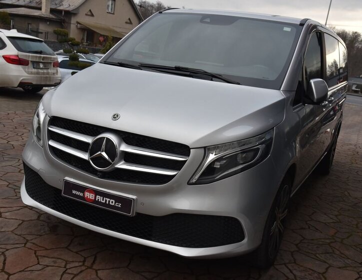 Mercedes-Benz Třídy V VAN-Minibus 2,0 l 174 kw