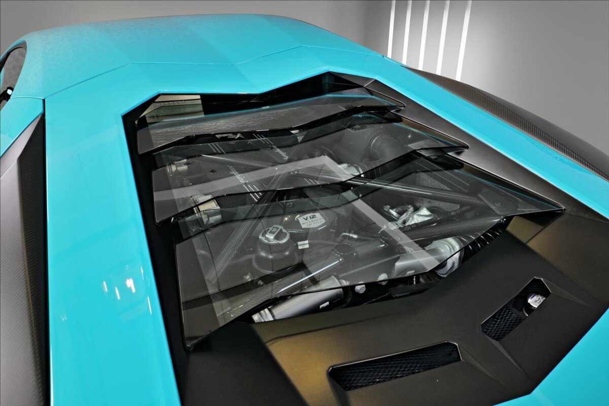 Lamborghini Aventador Kupé 6,5 l 552 kw