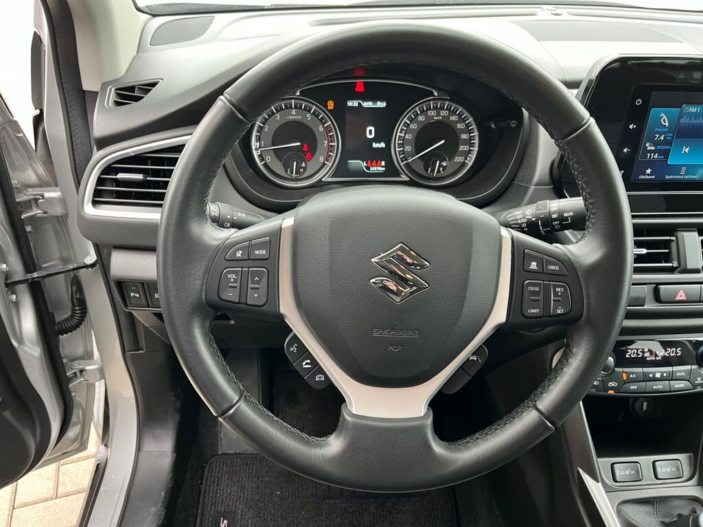 Suzuki SX4 S-Cross SUV 1,4 l 95 kw