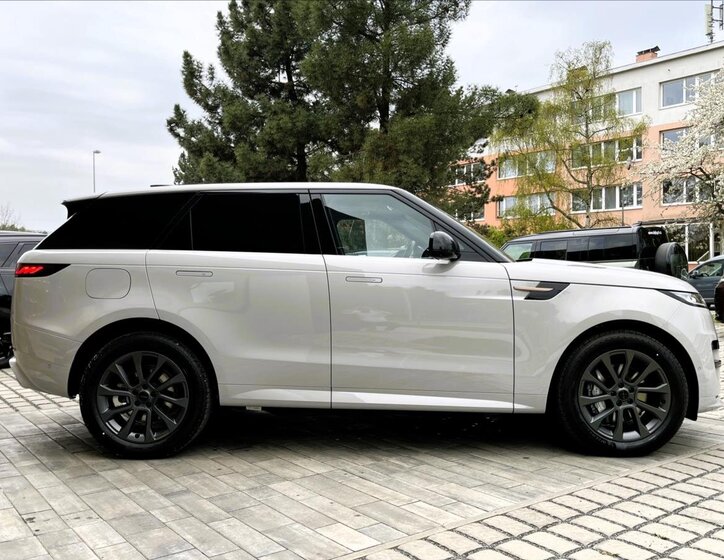 Land Rover Range Rover Sport SUV / Terénní 3,0 l 183 kw