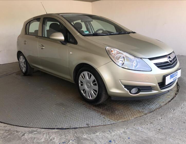 Opel Corsa 1