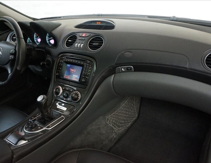 Mercedes-Benz SL Kabriolet 5,5 l 471 kw