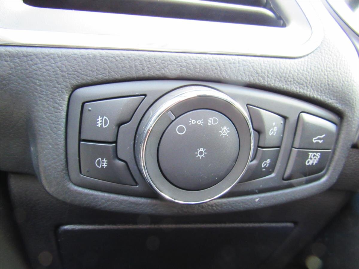 Ford Edge SUV / Terénní 2,0 l 175 kw